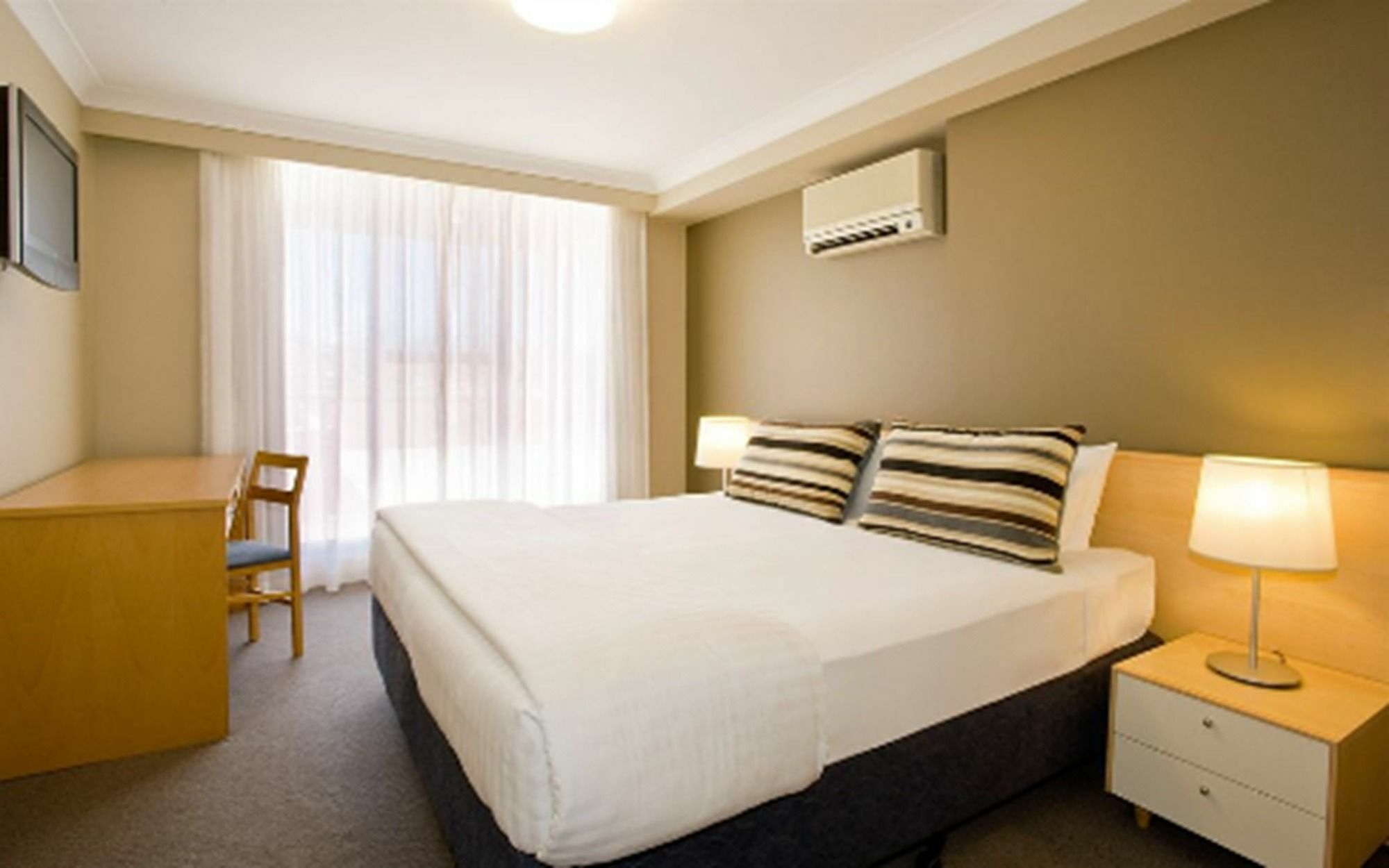 เอดินา อพาร์ตเมนต์ โฮเต็ล คูกี ซิดนีย์ Aparthotel ภายนอก รูปภาพ