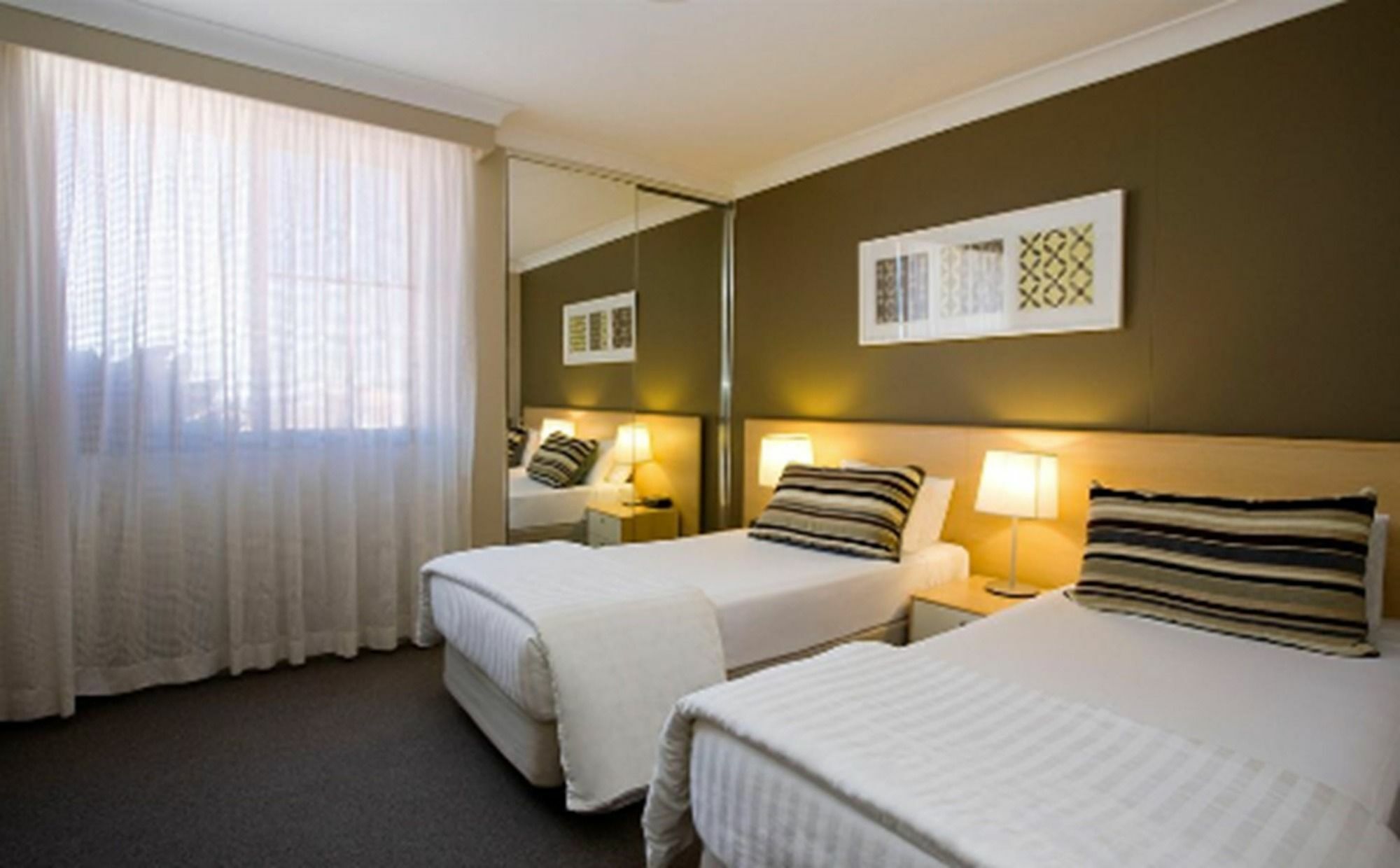 เอดินา อพาร์ตเมนต์ โฮเต็ล คูกี ซิดนีย์ Aparthotel ภายนอก รูปภาพ